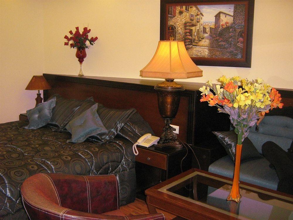 Mozart Hotel Бейрут Екстер'єр фото