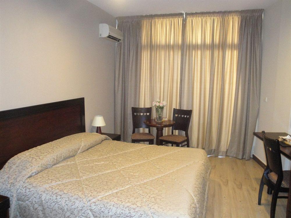 Mozart Hotel Бейрут Екстер'єр фото
