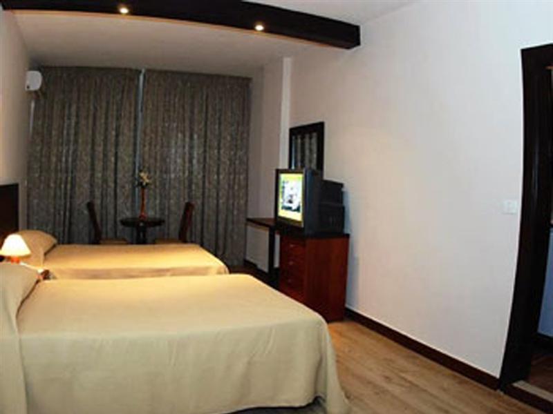 Mozart Hotel Бейрут Екстер'єр фото