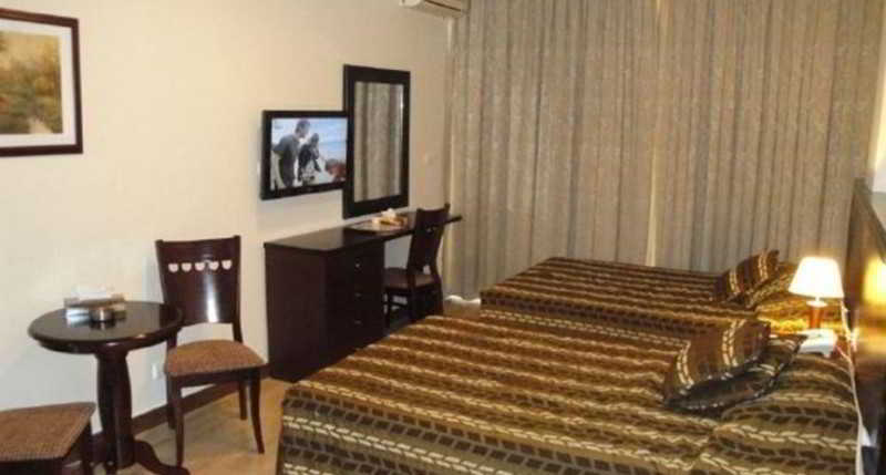 Mozart Hotel Бейрут Екстер'єр фото