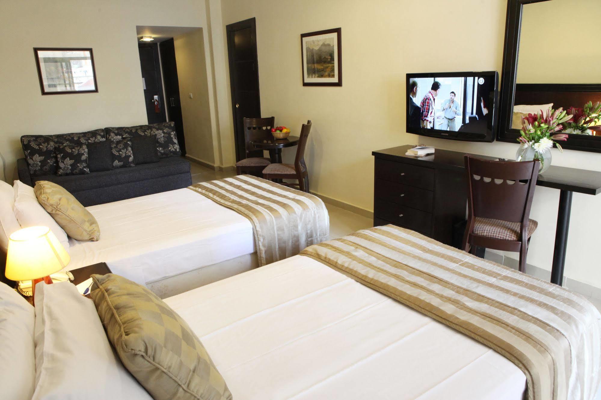 Mozart Hotel Бейрут Екстер'єр фото