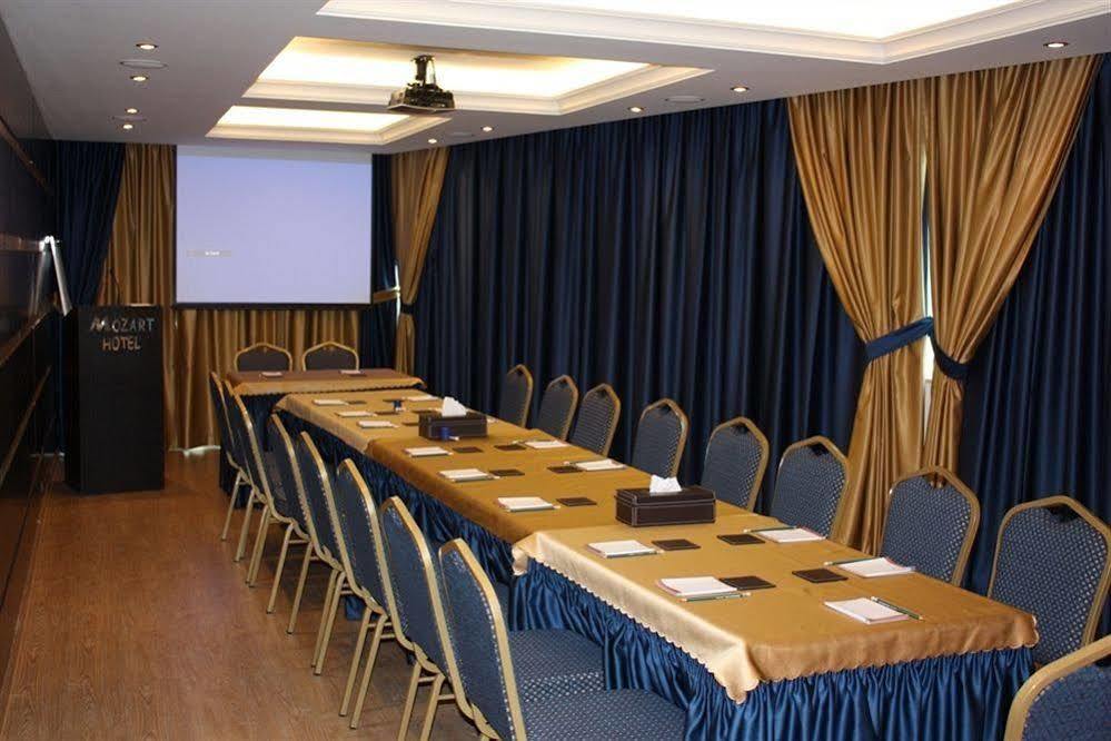 Mozart Hotel Бейрут Екстер'єр фото
