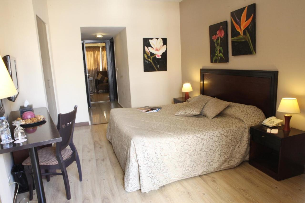 Mozart Hotel Бейрут Екстер'єр фото